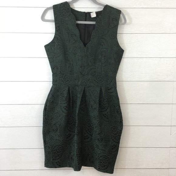 Venus Scallop Neck Sleeveless Dress - Picture 3 of 7